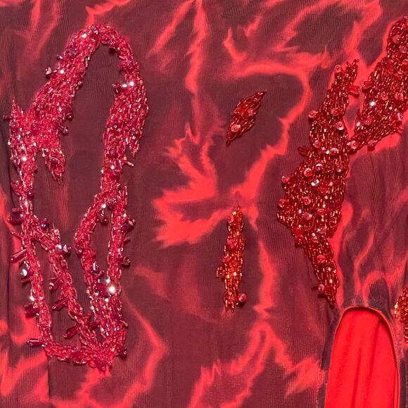 Onalaja Revolve Zusi Maxi Skirt Size Large Red Multi - Picture 7 of 10